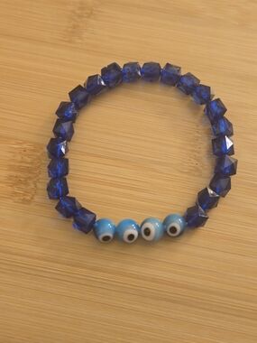 Acrylic Blue Evil Eye Beaded Stretch Bracelet